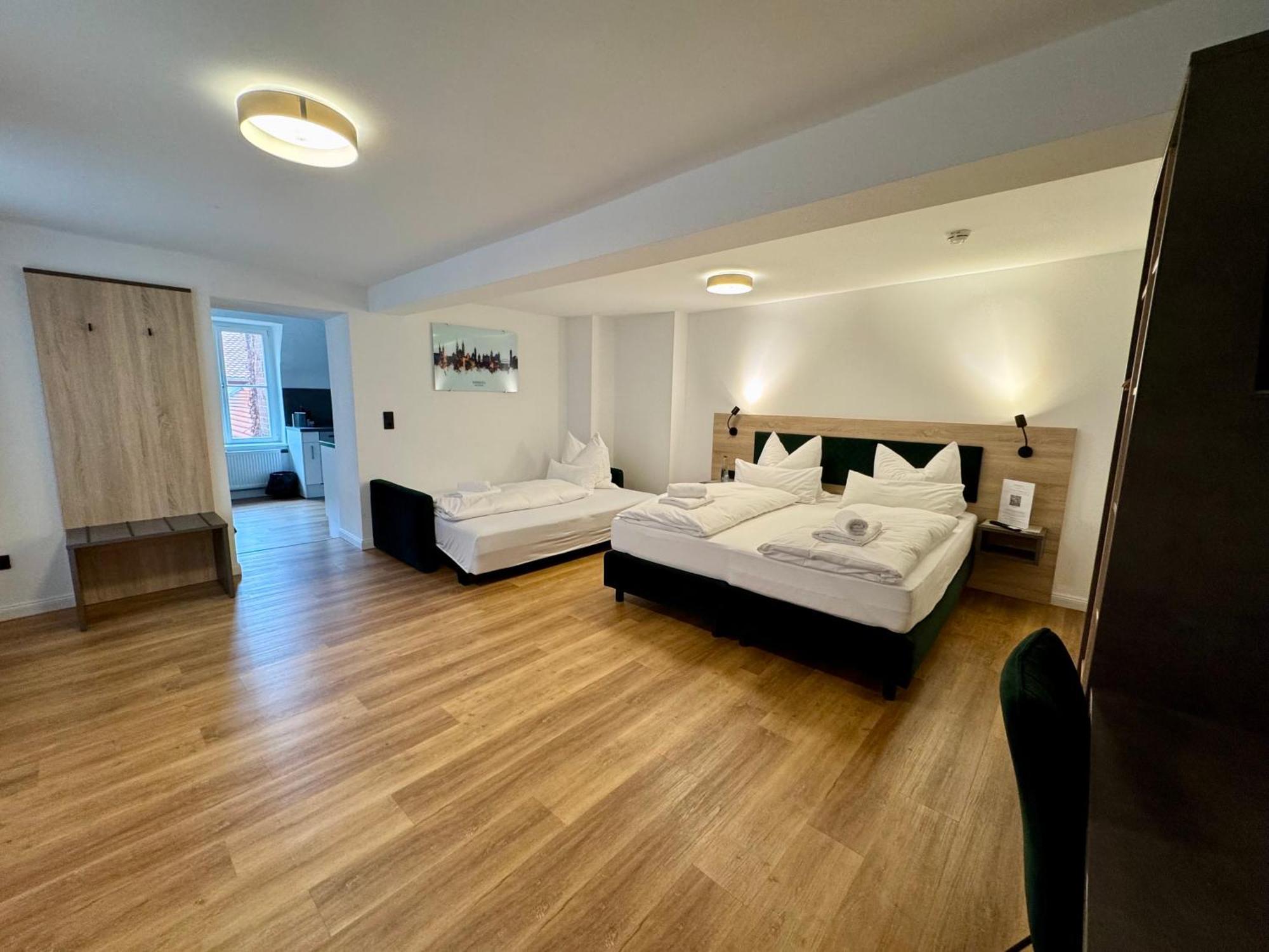 Hopfenhotel Am Adenauerufer Bamberga Esterno foto
